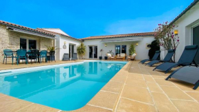 Magnifique villa avec piscine et billard